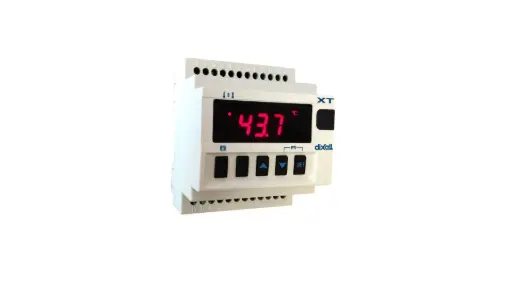 XT110D-5H0AU 4/20MA 230V THERMOSTAT